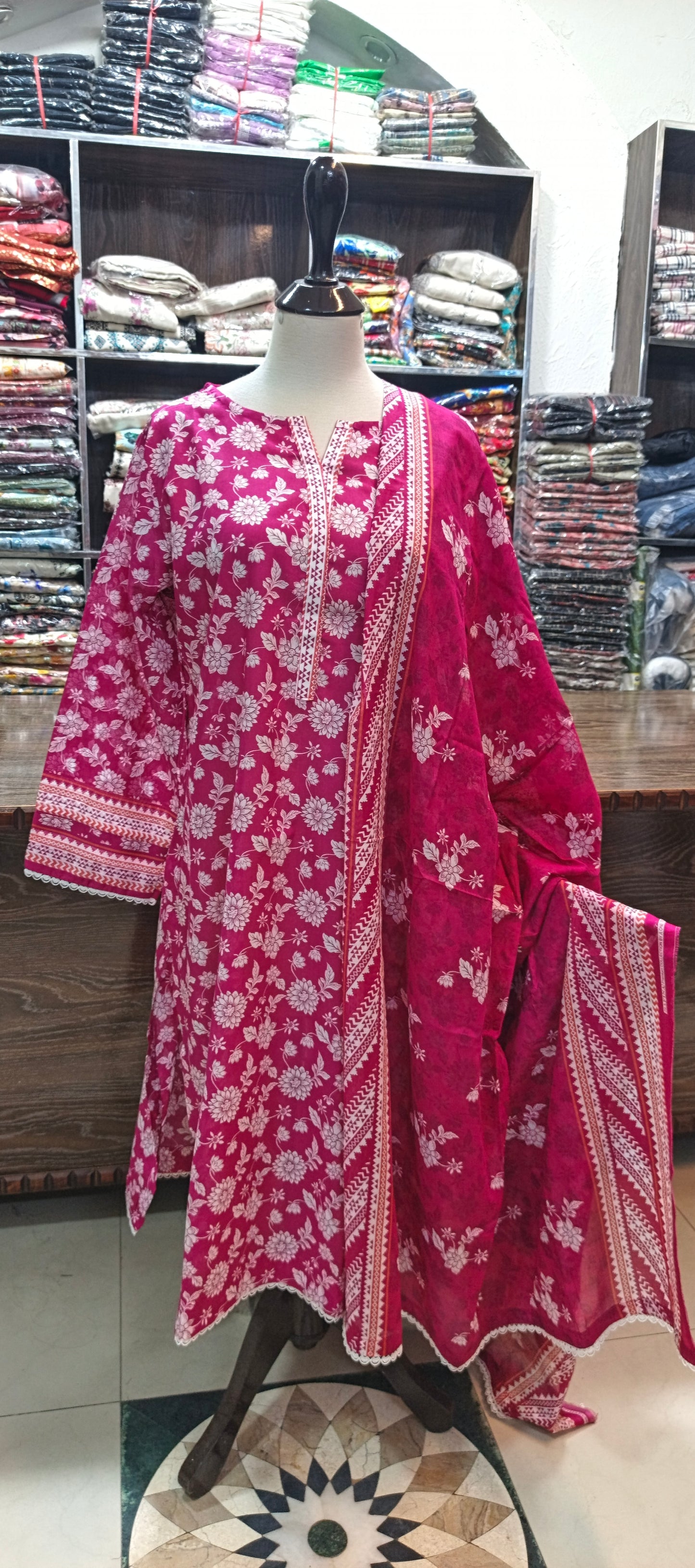 Bin saeed lawn stiched shalwar kameez 3 pc