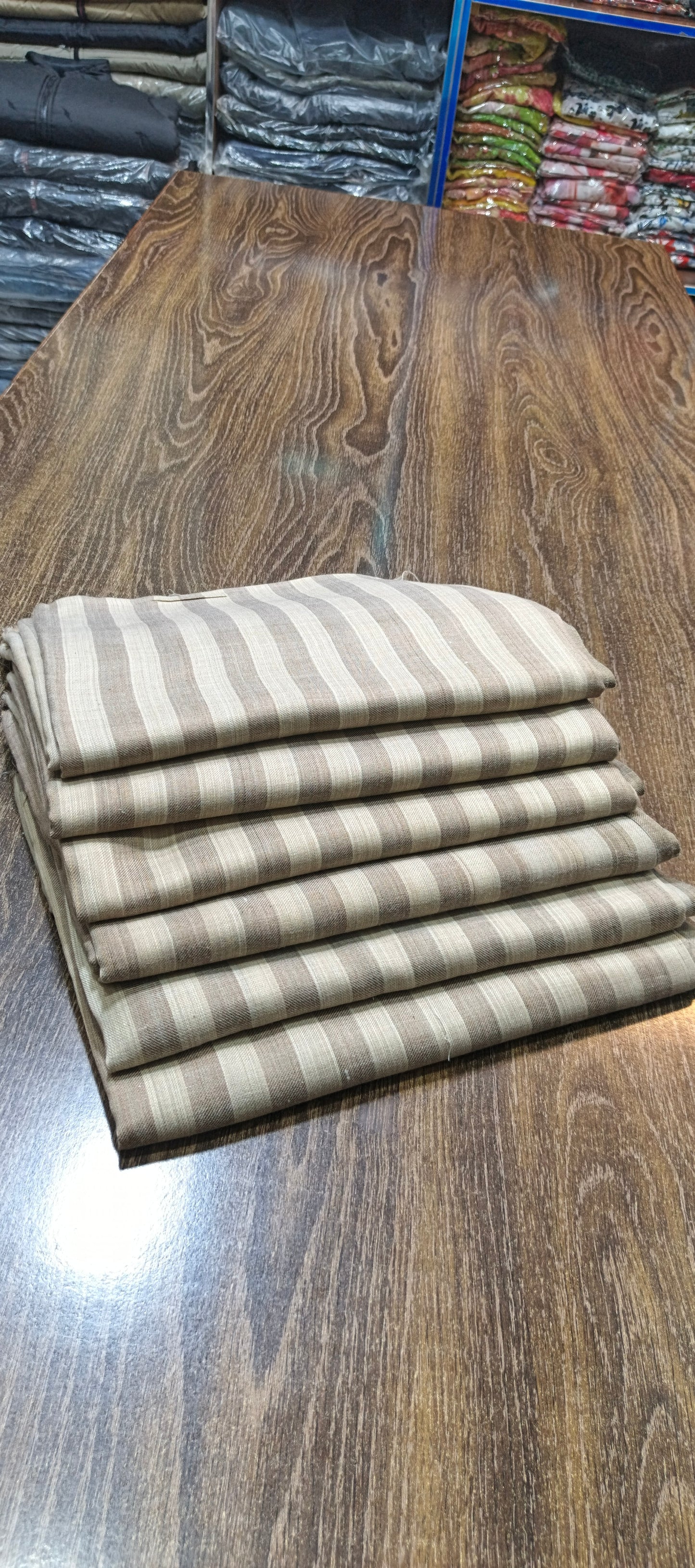 Pashmina woollen shawls