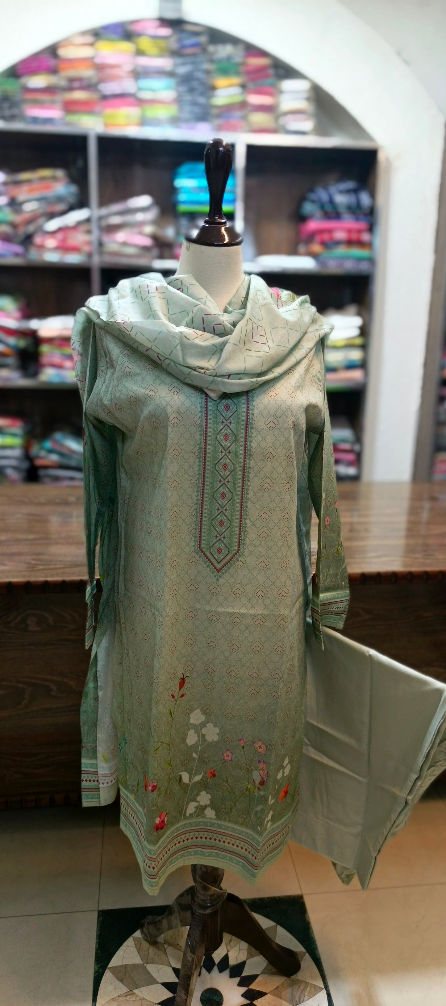 Safina premium lawn farshi shalwar 3 pc