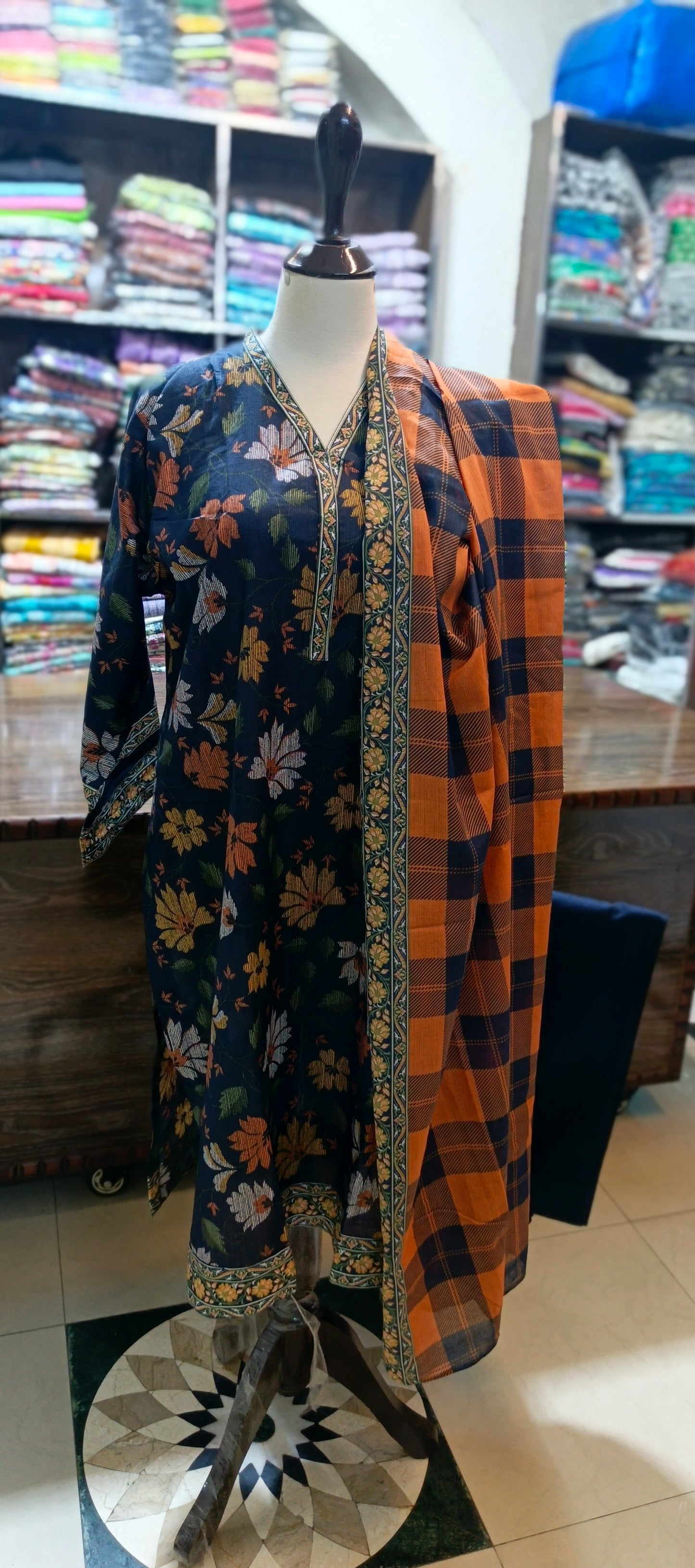 Safina premium lawn farshi shalwar 3 pc