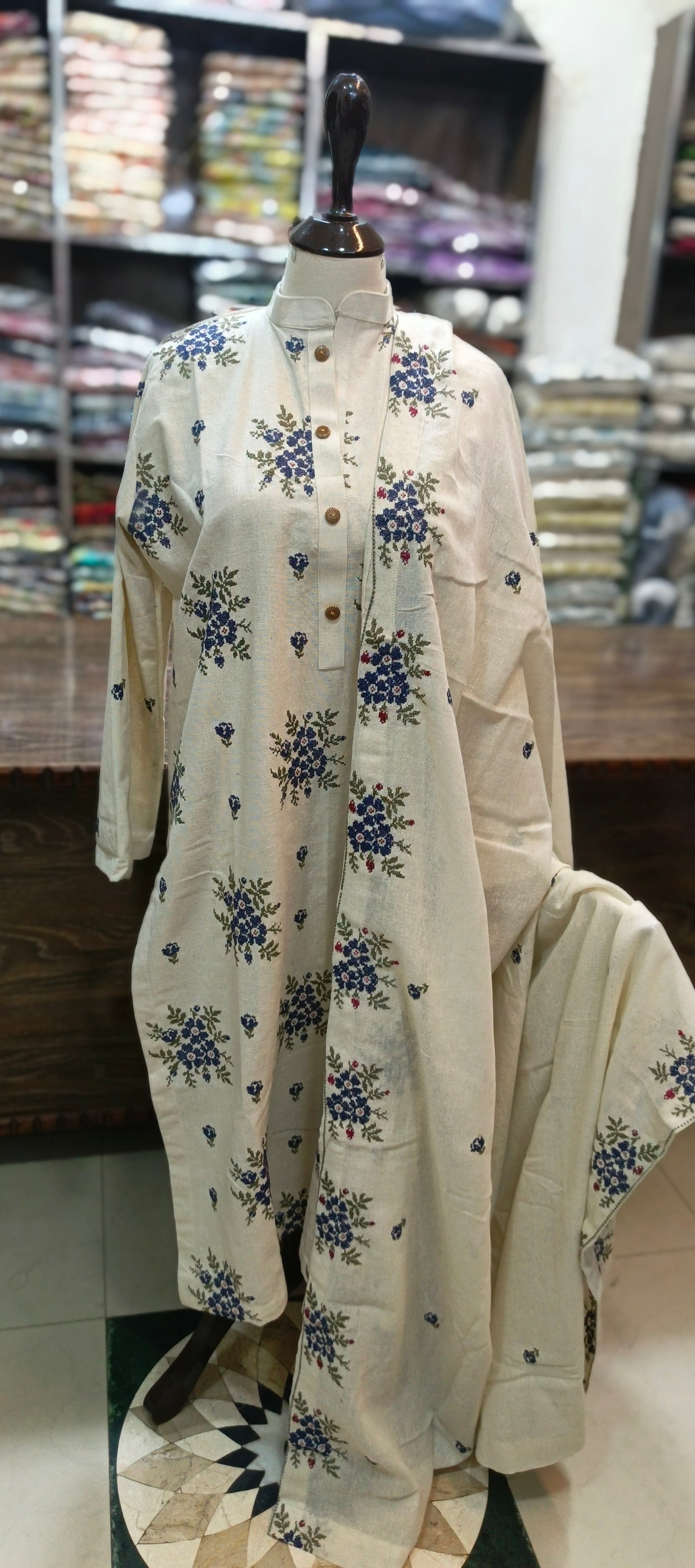 Karandi khaddar embroidered stiched 3 pc