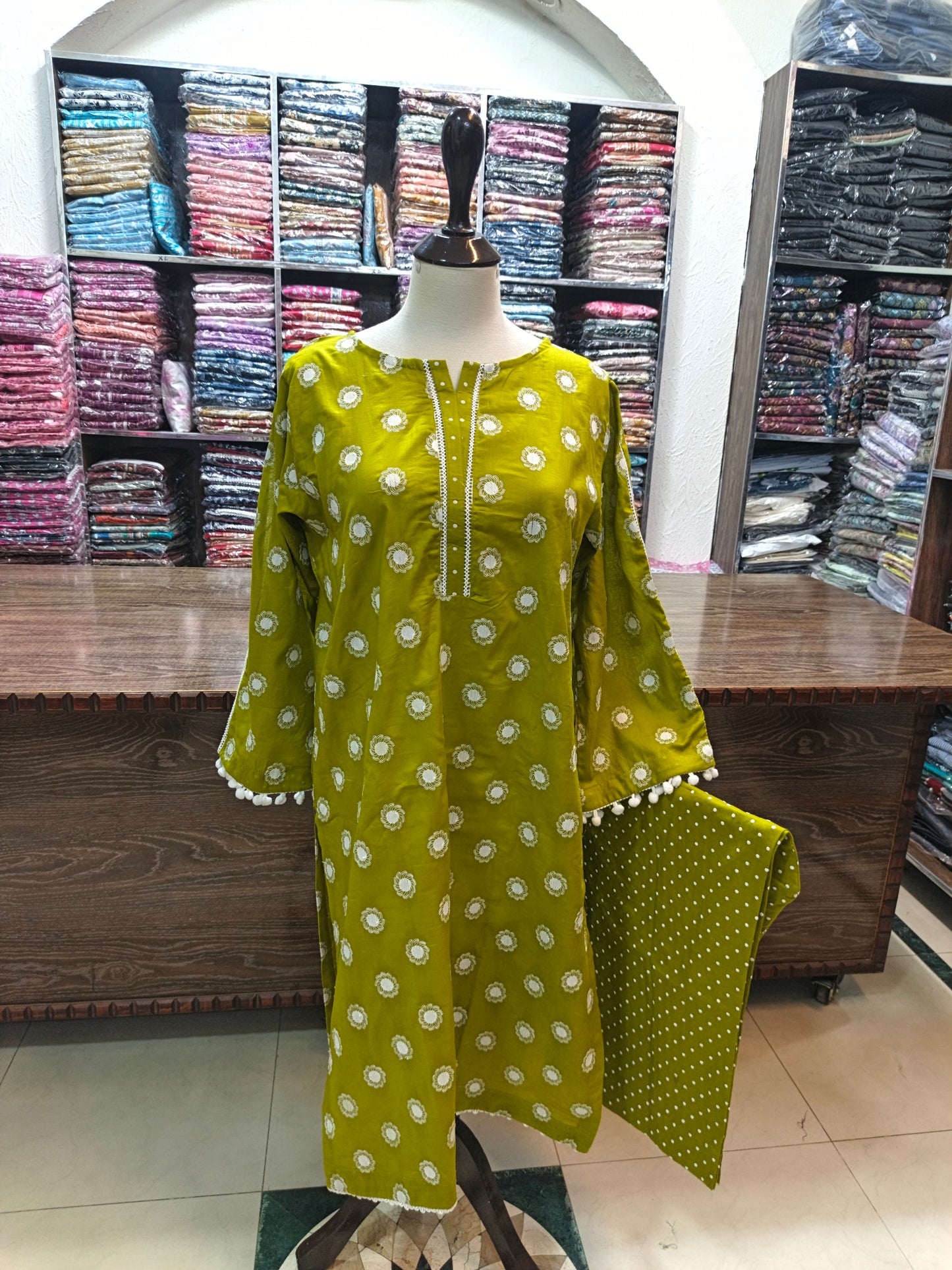 Lawn embroidered stiched shirt trouser 2pc dhni