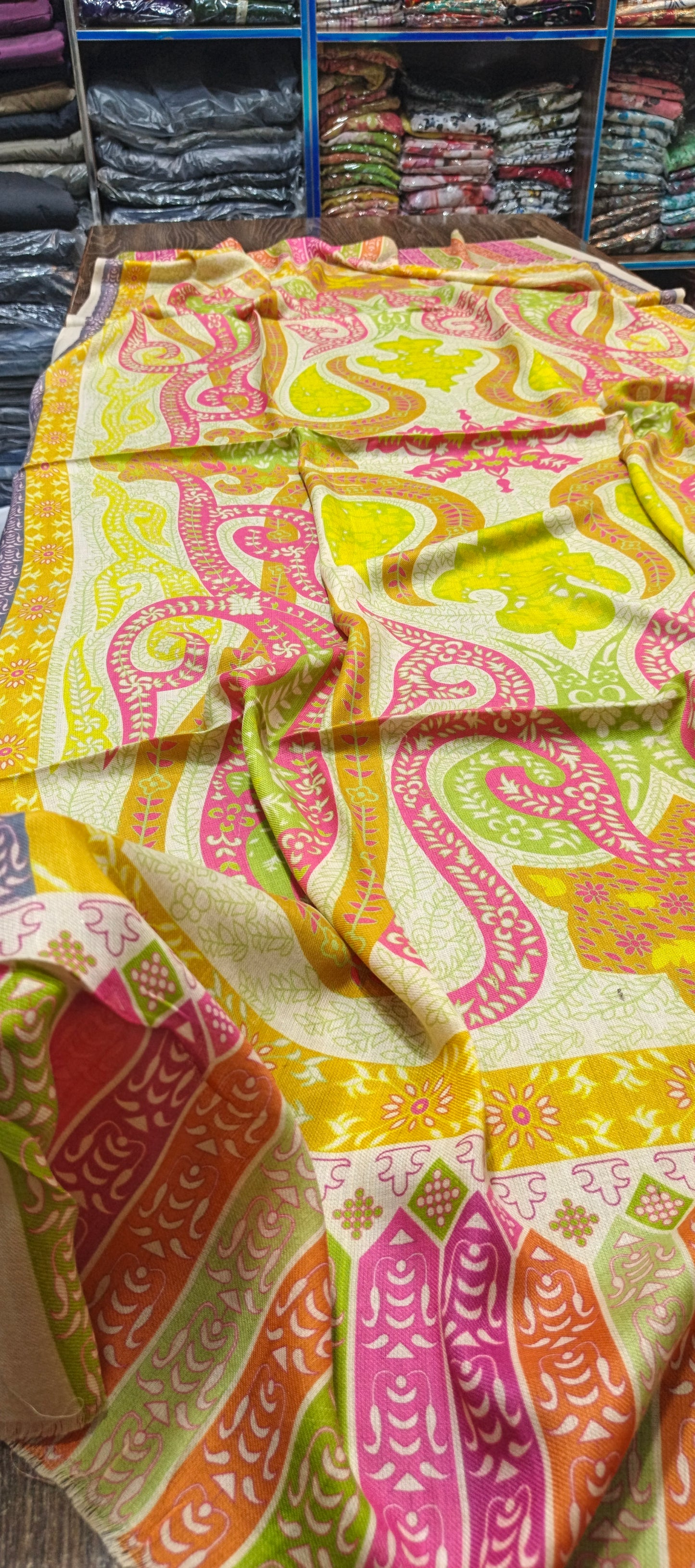Pashmina woollen qalamkar shawls
