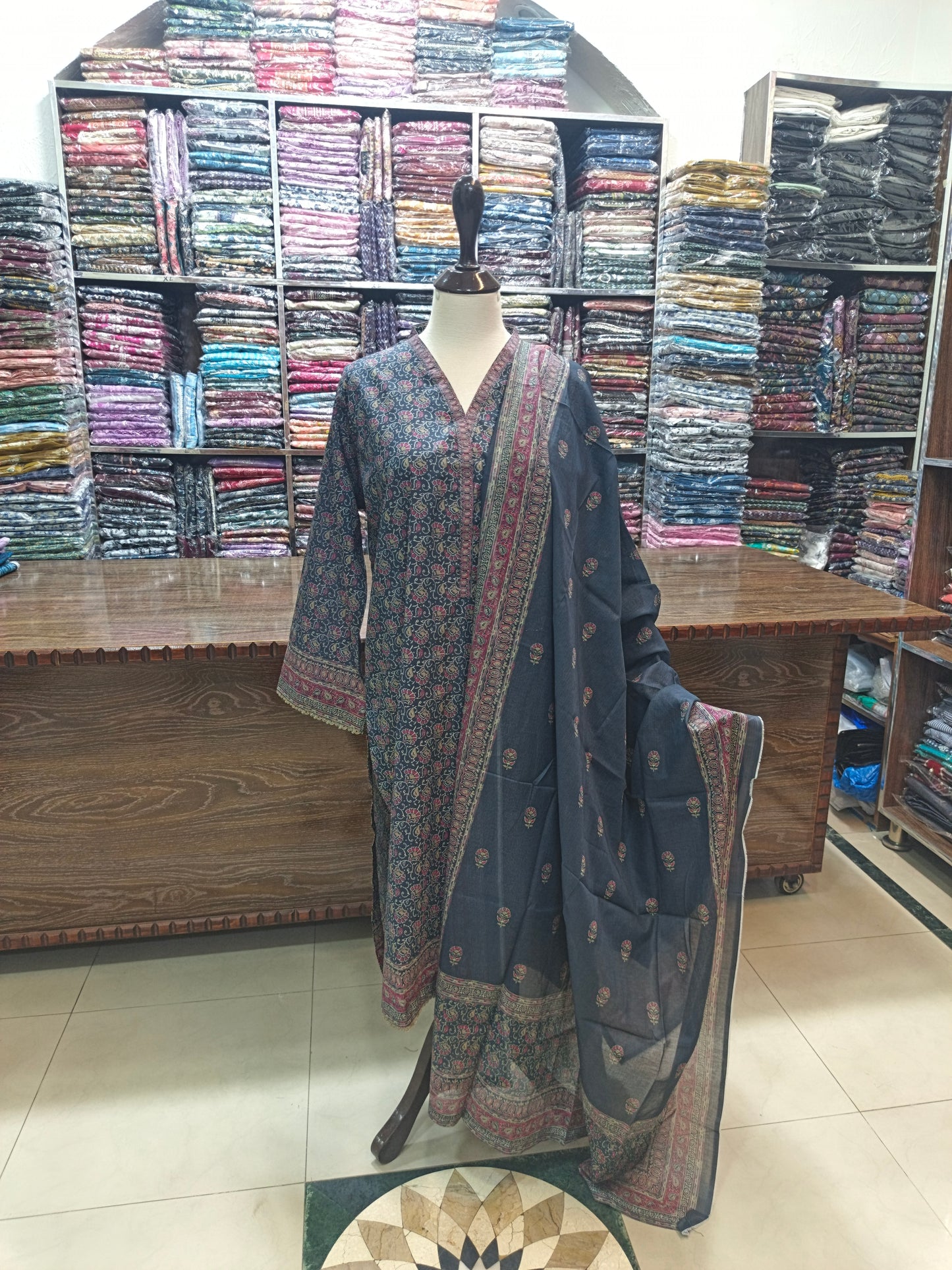 Binsaeed premium lawn stiched shalwar kameez 3pc nvpnk