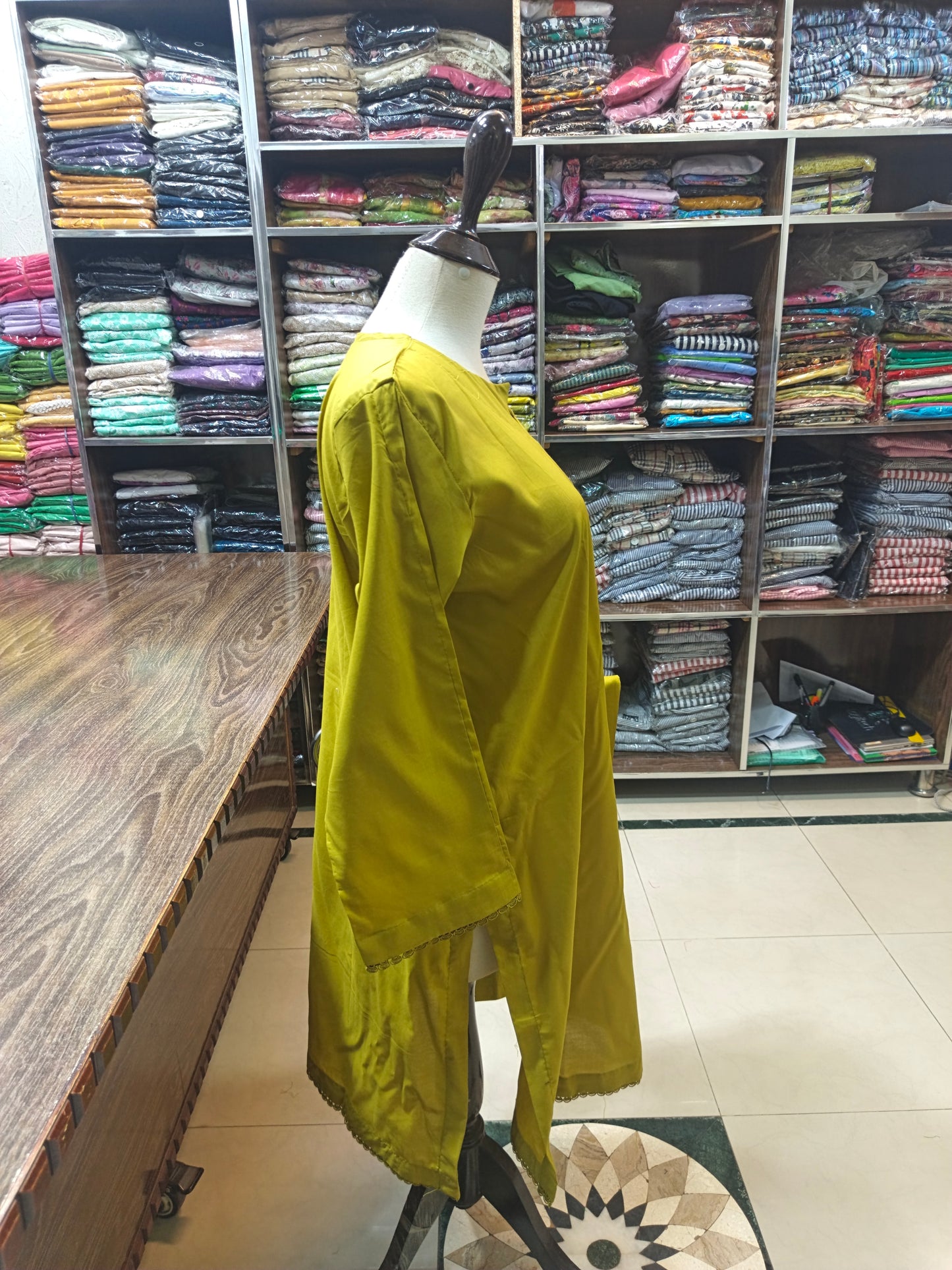 Solid pure lawn stiched shalwar kameez 2 pc dhni