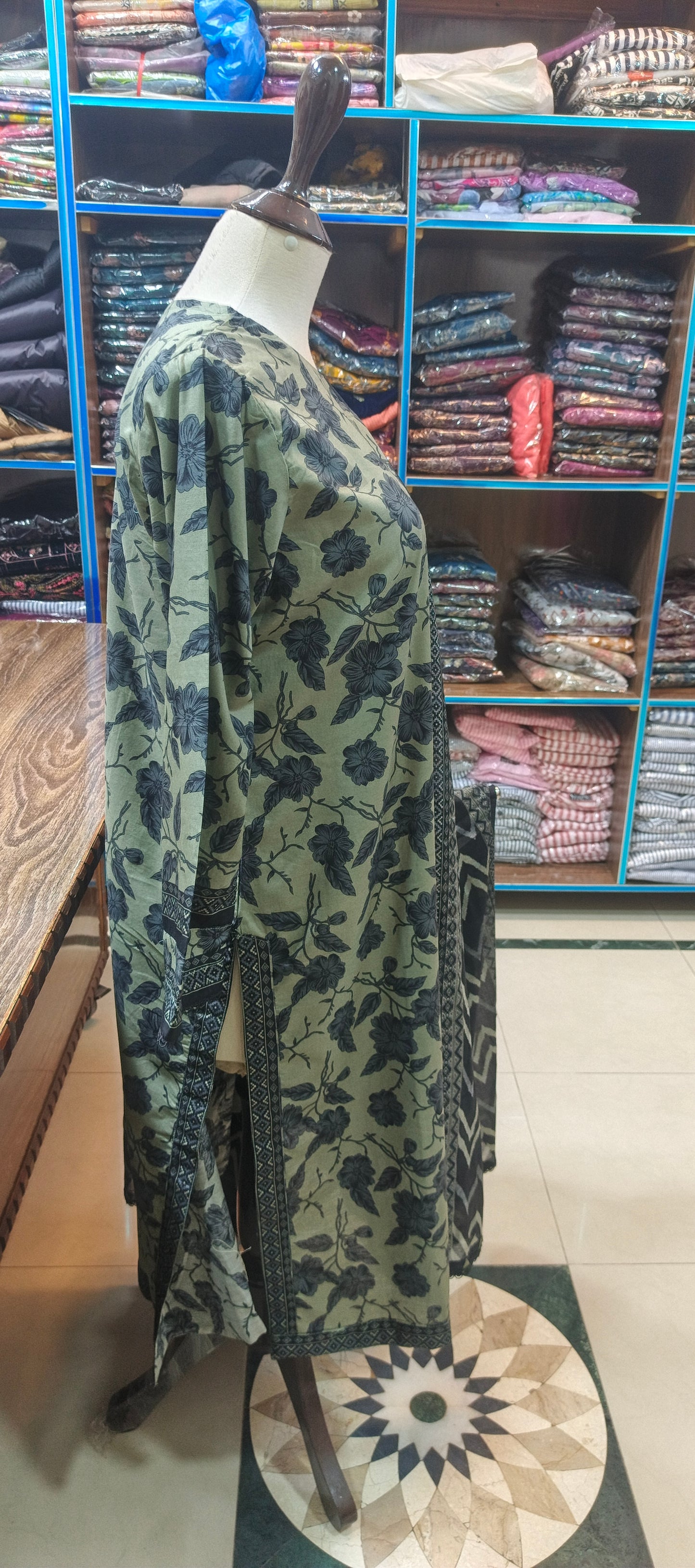 Bin saeed lawn stiched shirt trouser 3 pc