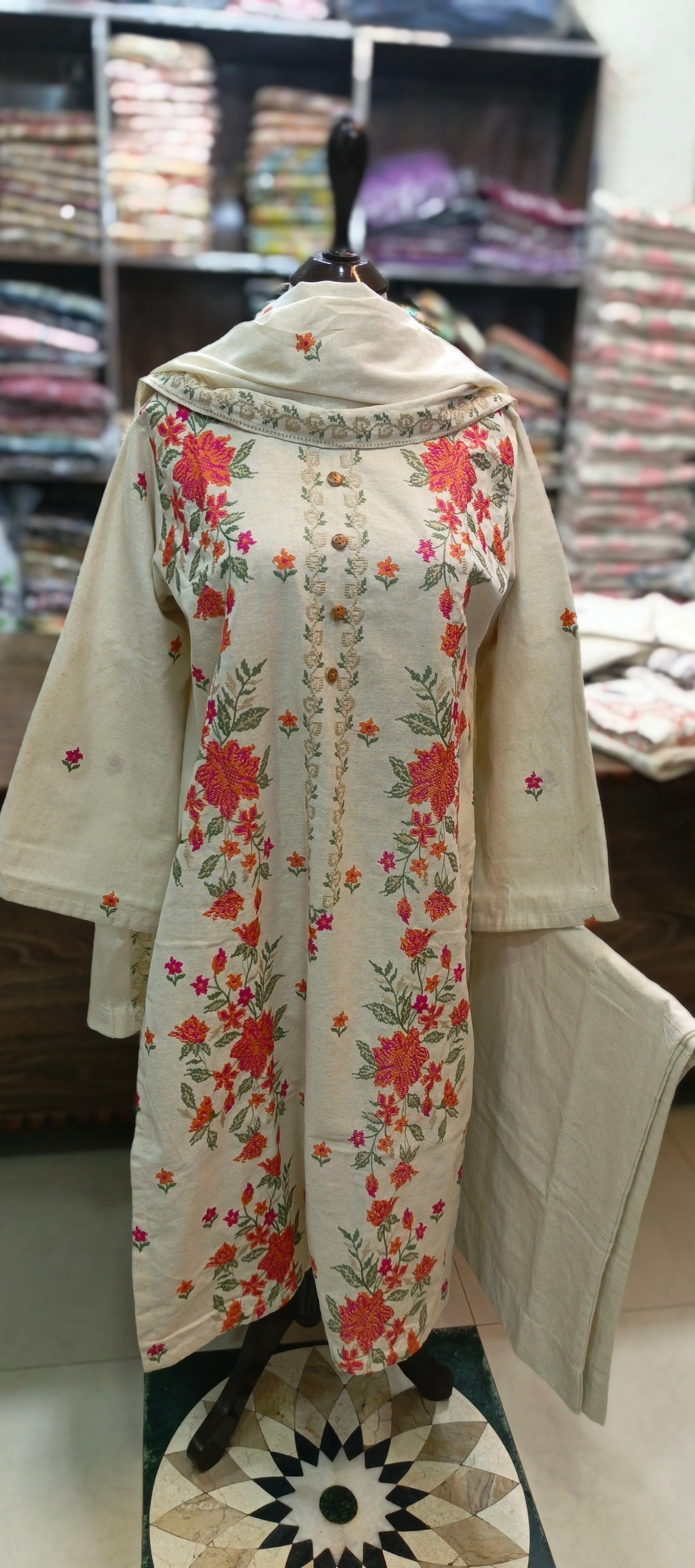 Karandi khaddar embroidered stiched 3 pc