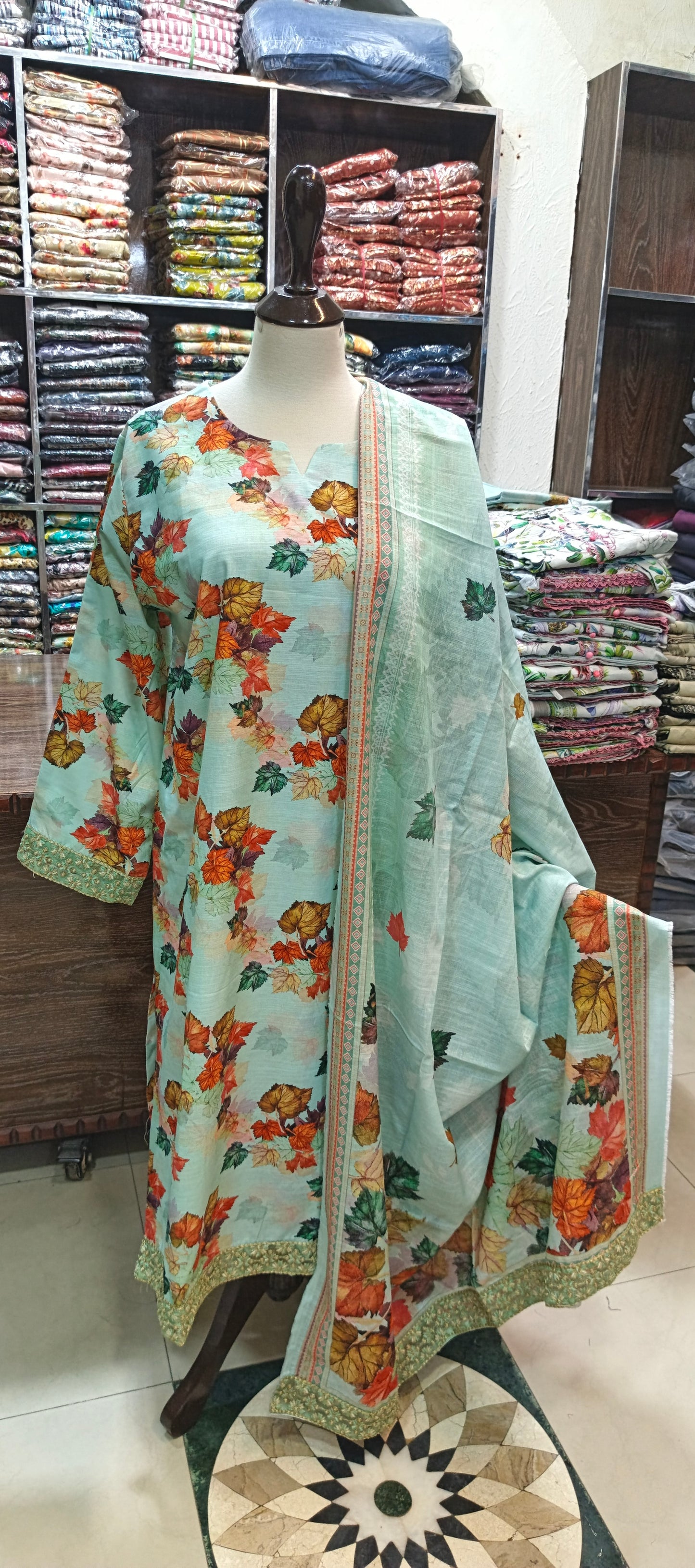 Bin saeed khaddar shirt trouser 3 pc