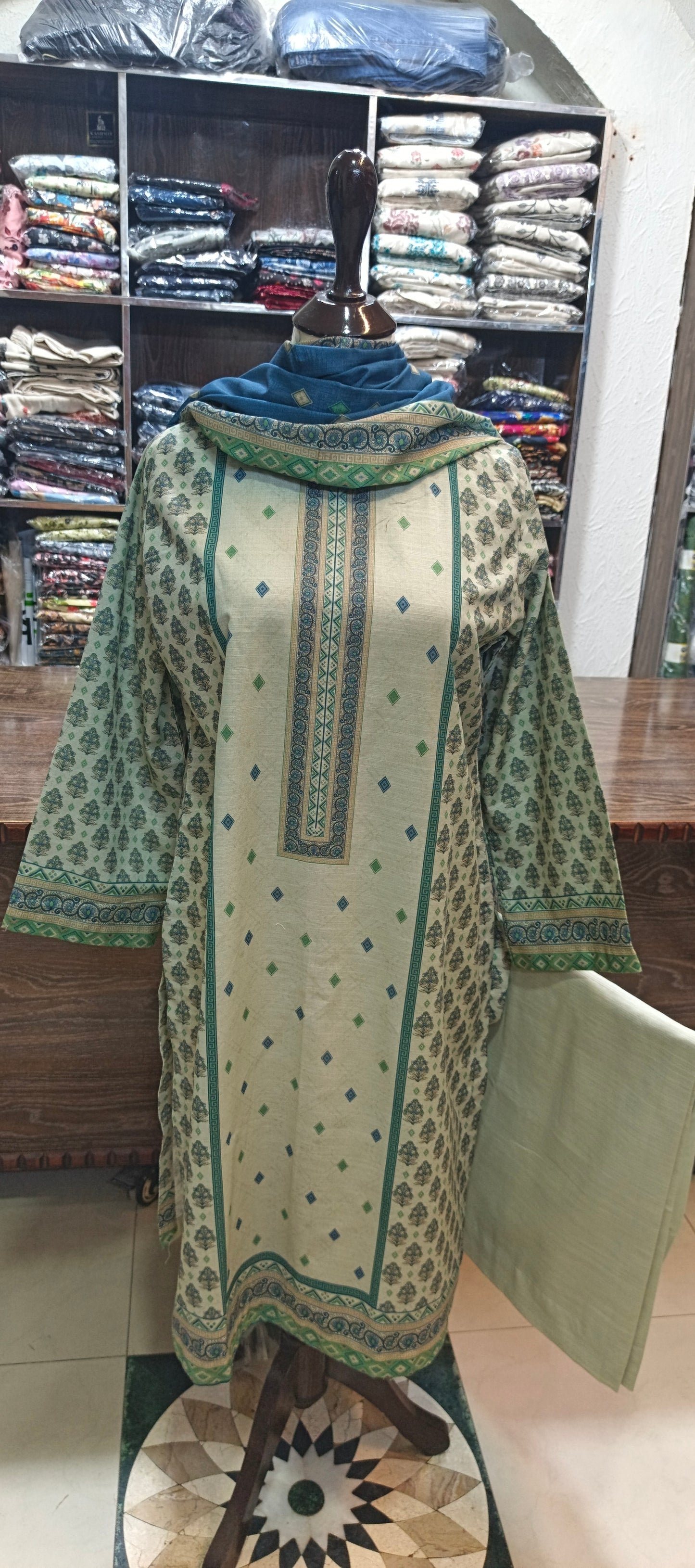 Bin saeed khaddar stiched shirt trouser 3 pc