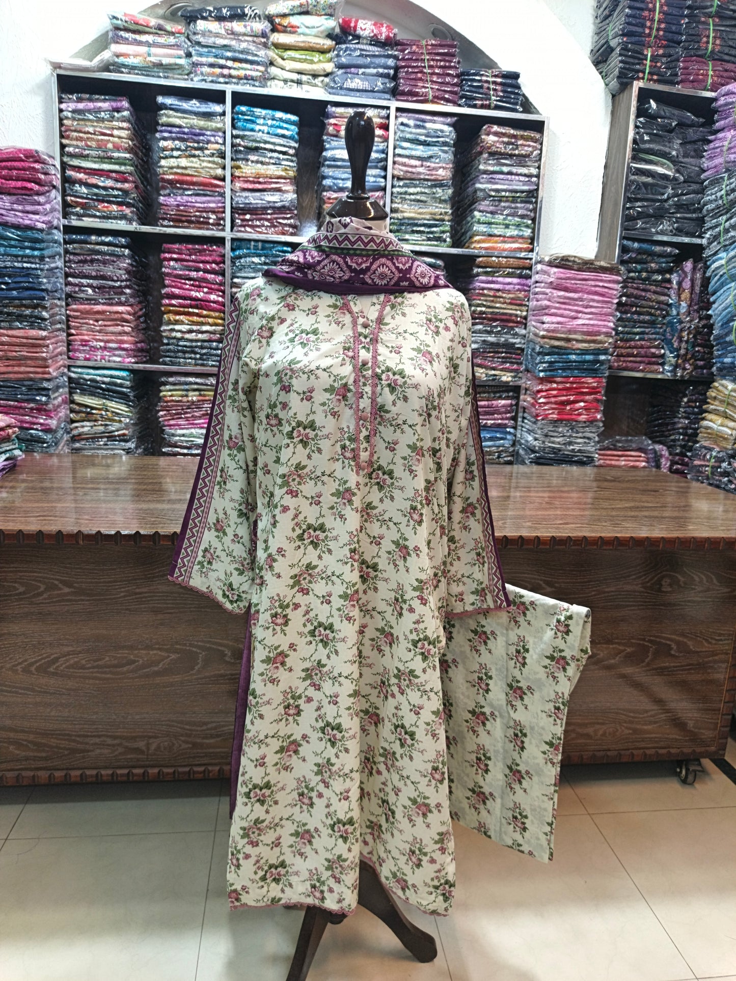 Binsaeed premium lawn stiched shirt trouser stiched 3pc motiaprpl