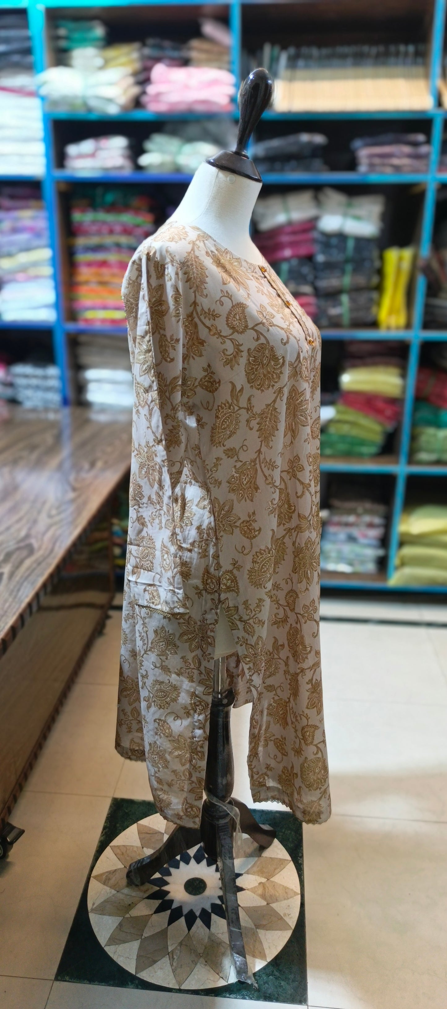Farshi shalwar kameez 2 pc