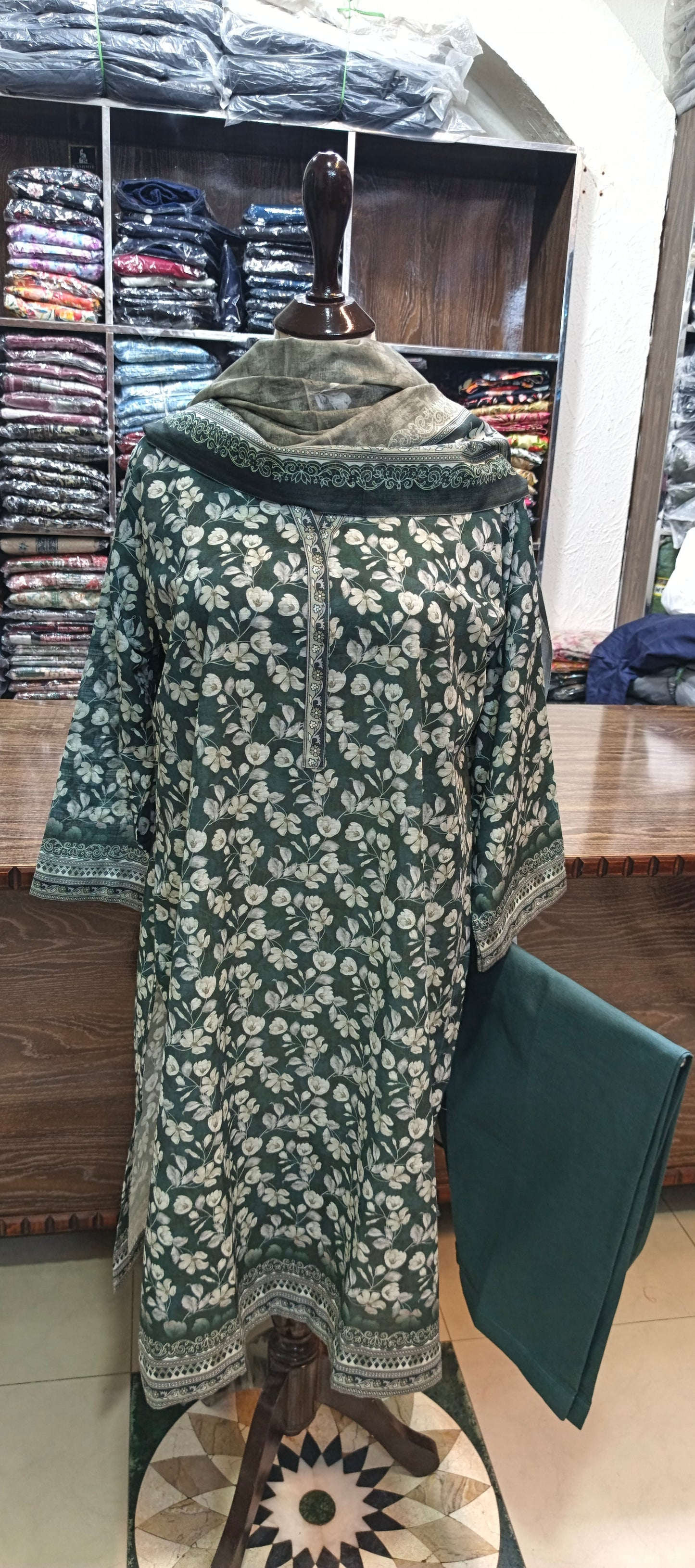 Bin saeed khaddar shalwar kameez 3 pc