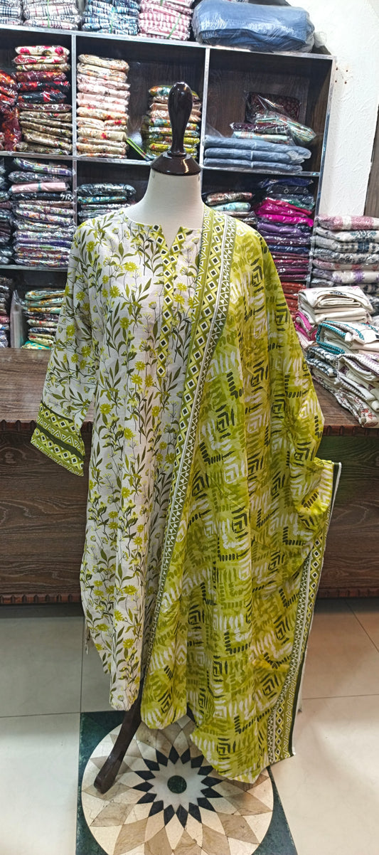 Safina khaddar shalwar kameez 3 pc