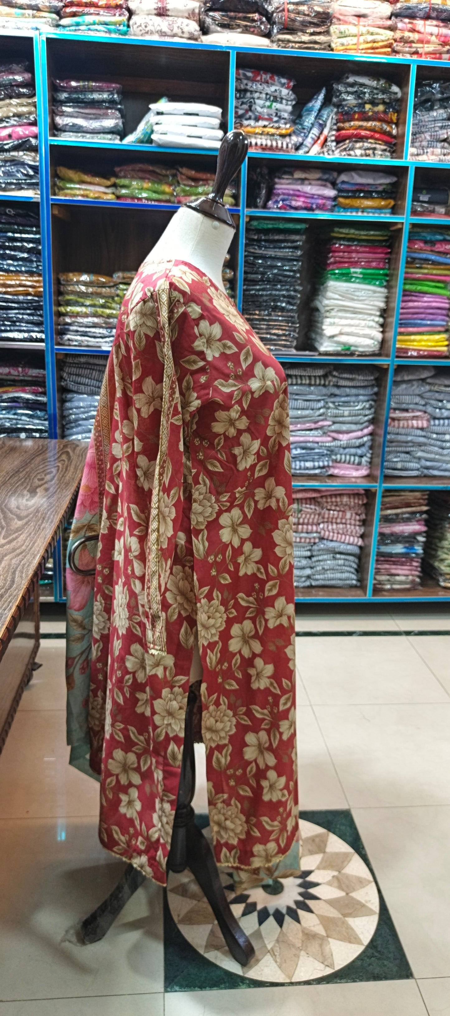 Safina premium lawn stiched shirt trouser 3pc pchsky