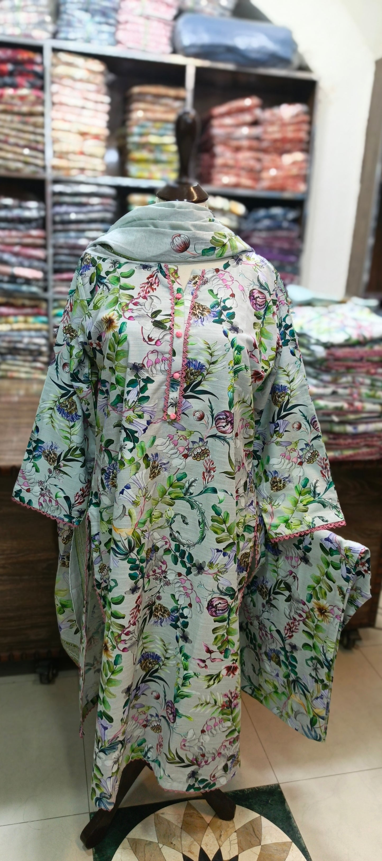 Bin saeed khaddar shirt trouser 3 pc