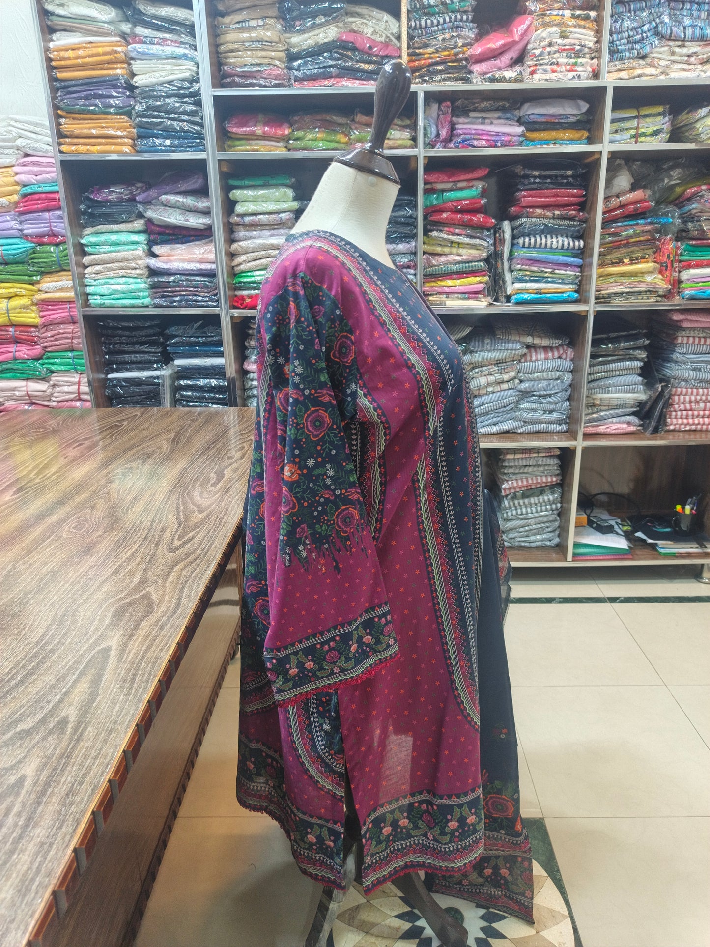 Binsaeed premium lawn stiched shalwar kameez 3 pc nvyplum