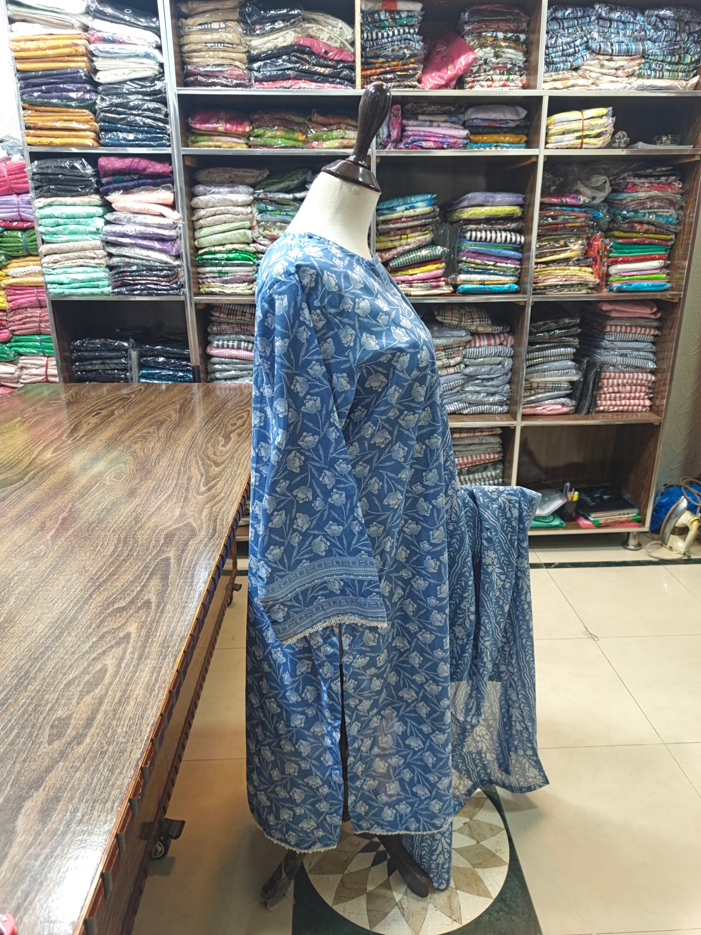 Binsaeed premium lawn stiched shirt trouser  3pc ice5