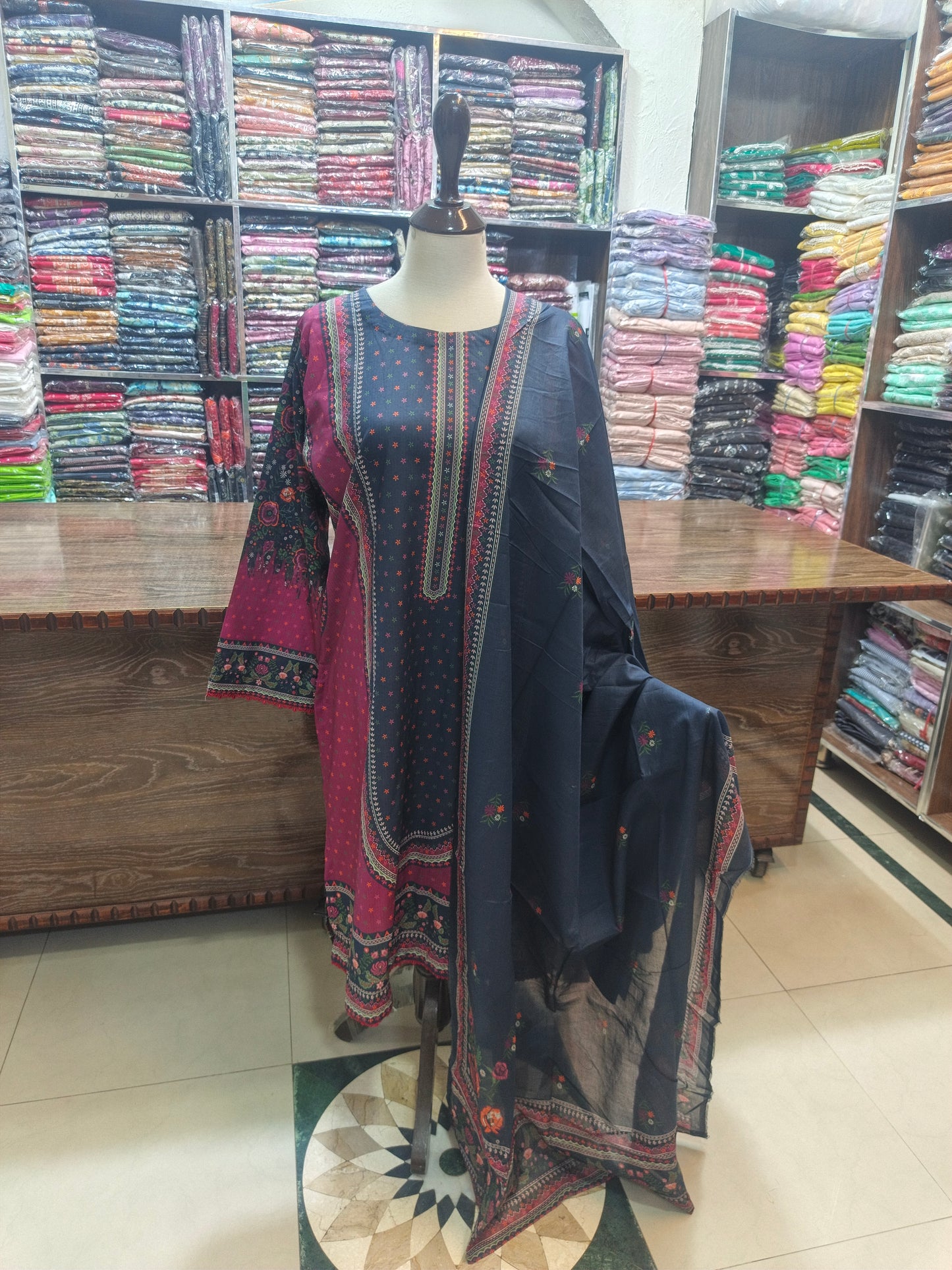 Binsaeed premium lawn stiched shalwar kameez 3 pc nvyplum