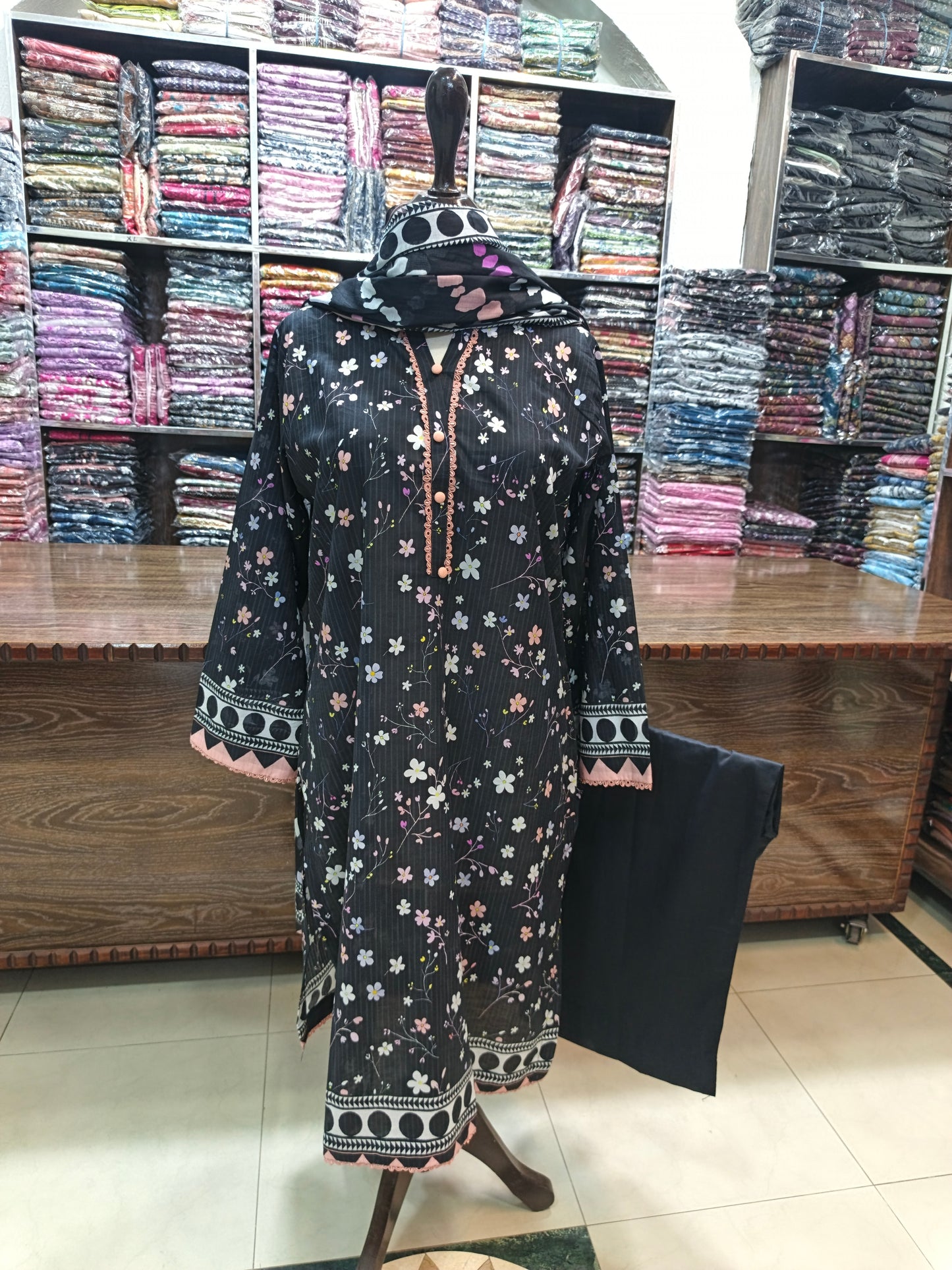 Binsaeed premium lawn stiched shirt trouser 3 pc blkpnk