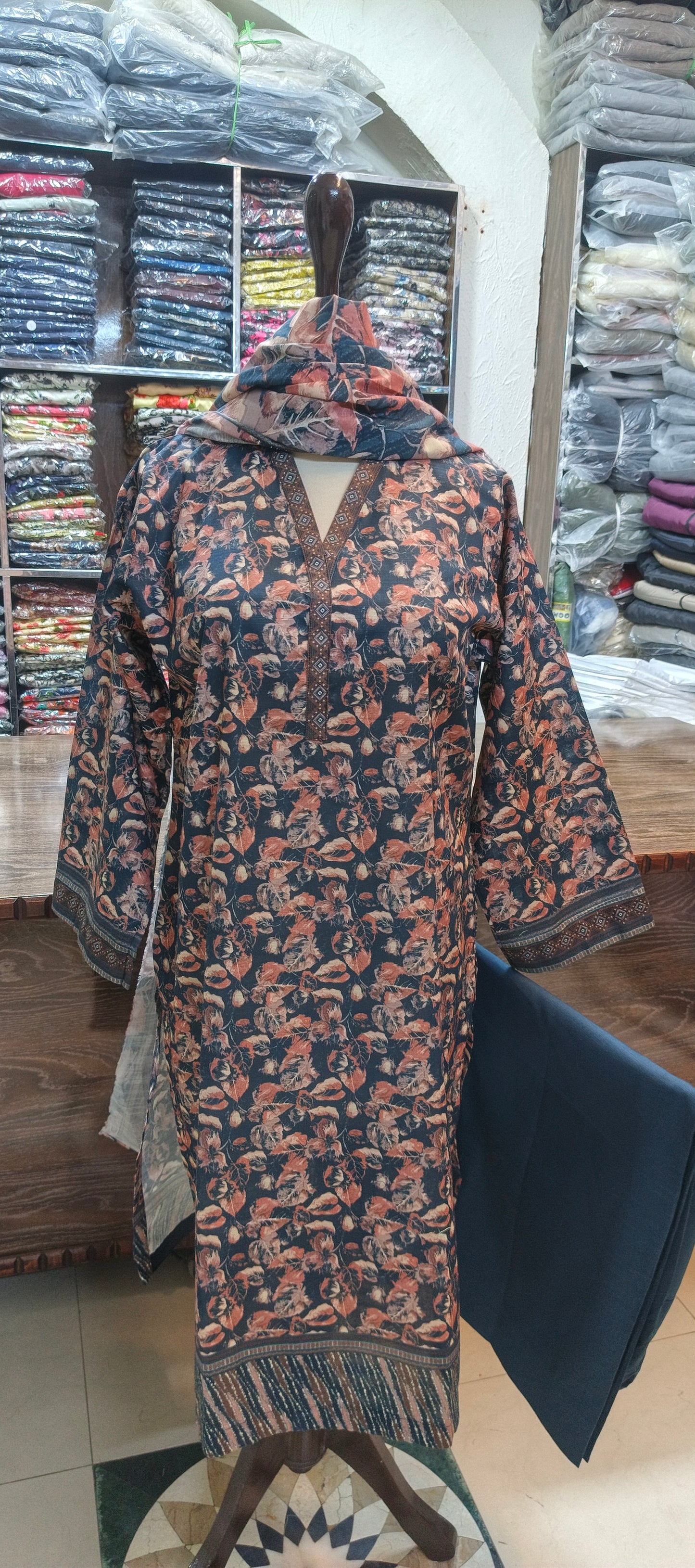 Bin saeed khaddar shalwar kameez 3 pc