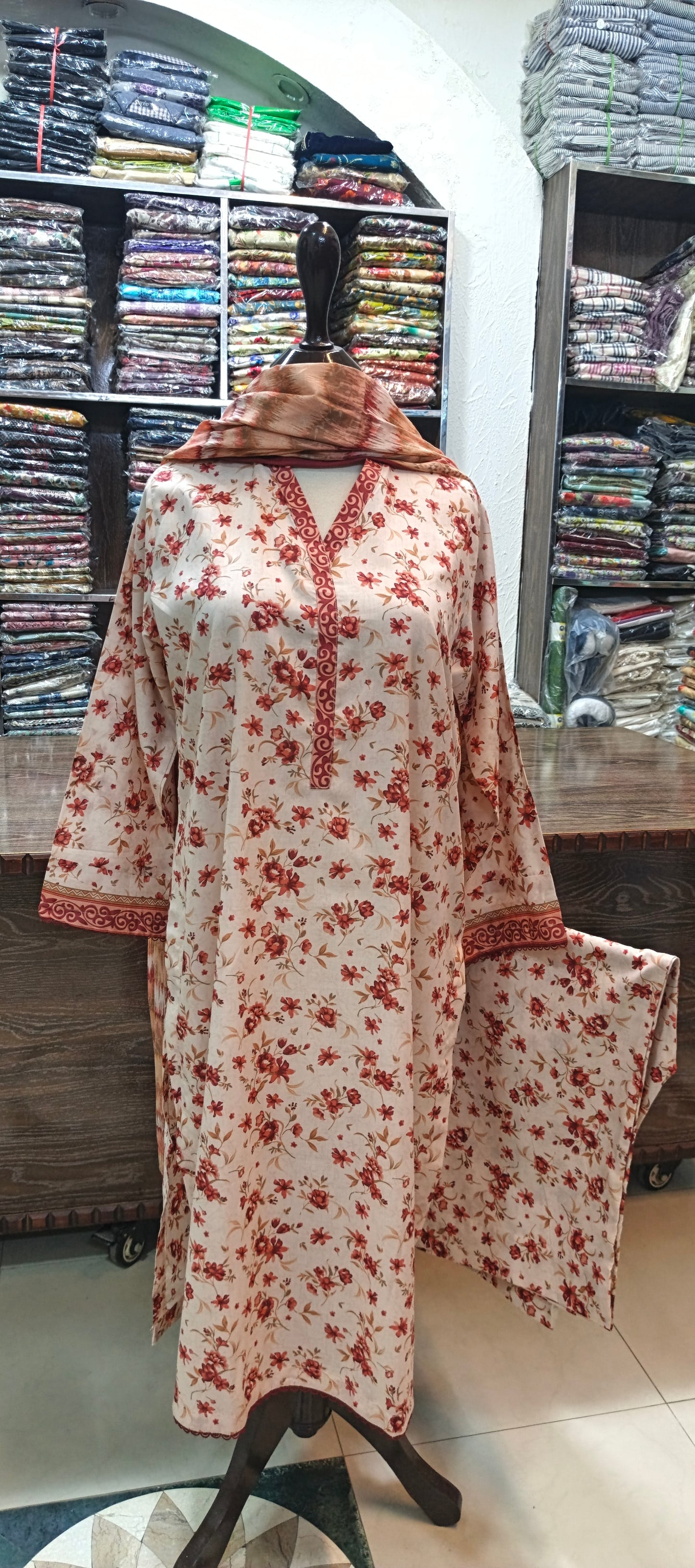 Bin saeed lawn stiched long shirt trouser 3 pc crmtpnk