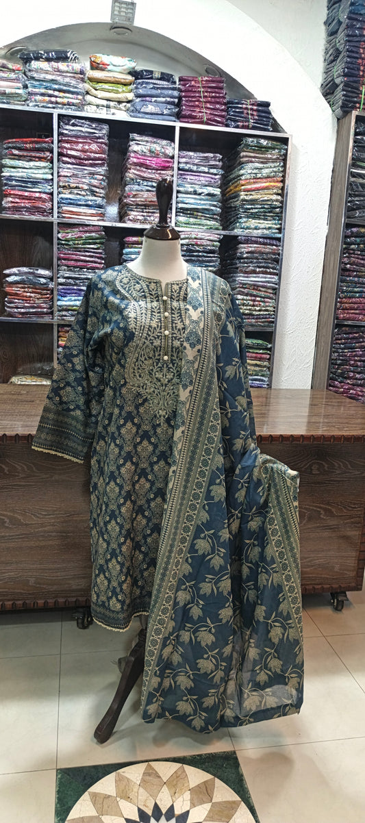 HZ EMBROIDERED PREMIUM LAWN STICHED Shirt TROUSER 3 PC nvy