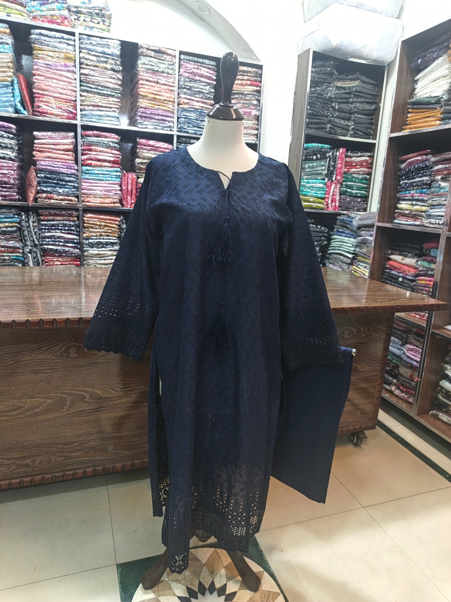 Lawn chikenkari embroidered stiched 2pc nvy