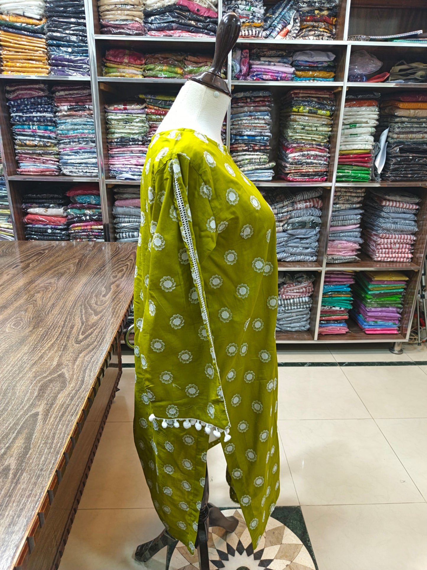 Lawn embroidered stiched shirt trouser 2pc dhni