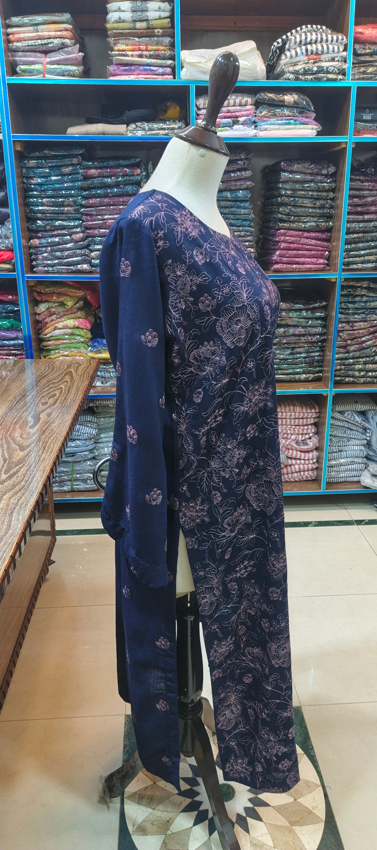 Karandi mid summer embroidered stiched 2 pc nvy1