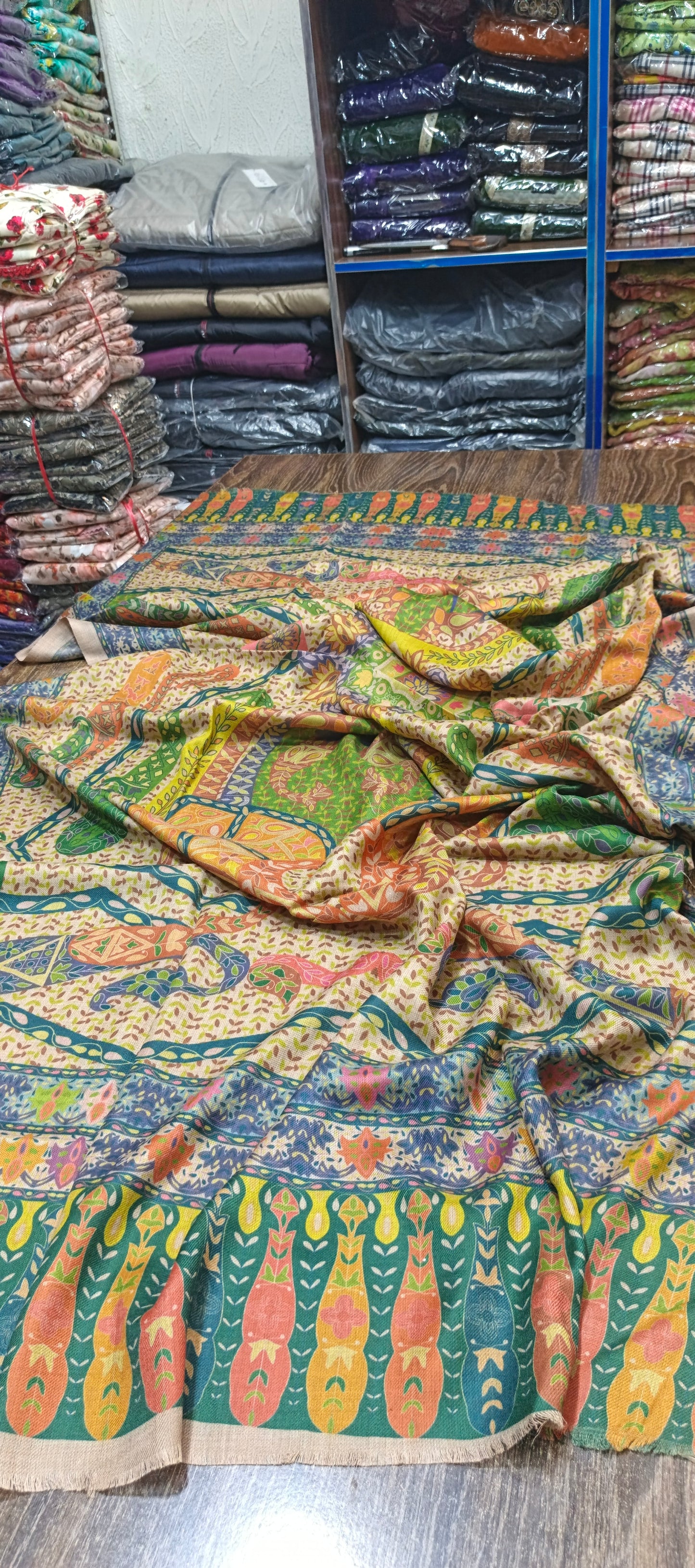 Pashmina woollen qalamkar shawls