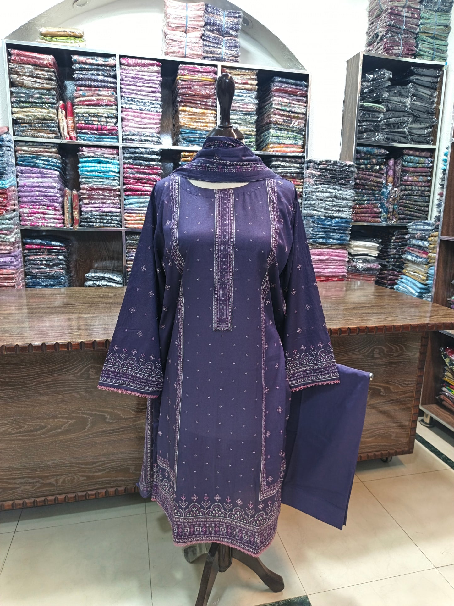 Binsaeed premium lawn stiched shalwar kameez 3pc volet